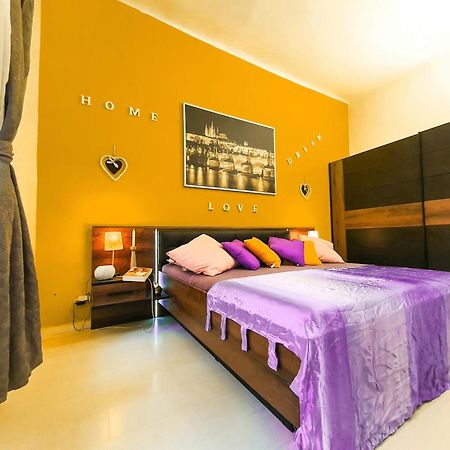 Apartment In The Center Of Prag Exterior foto