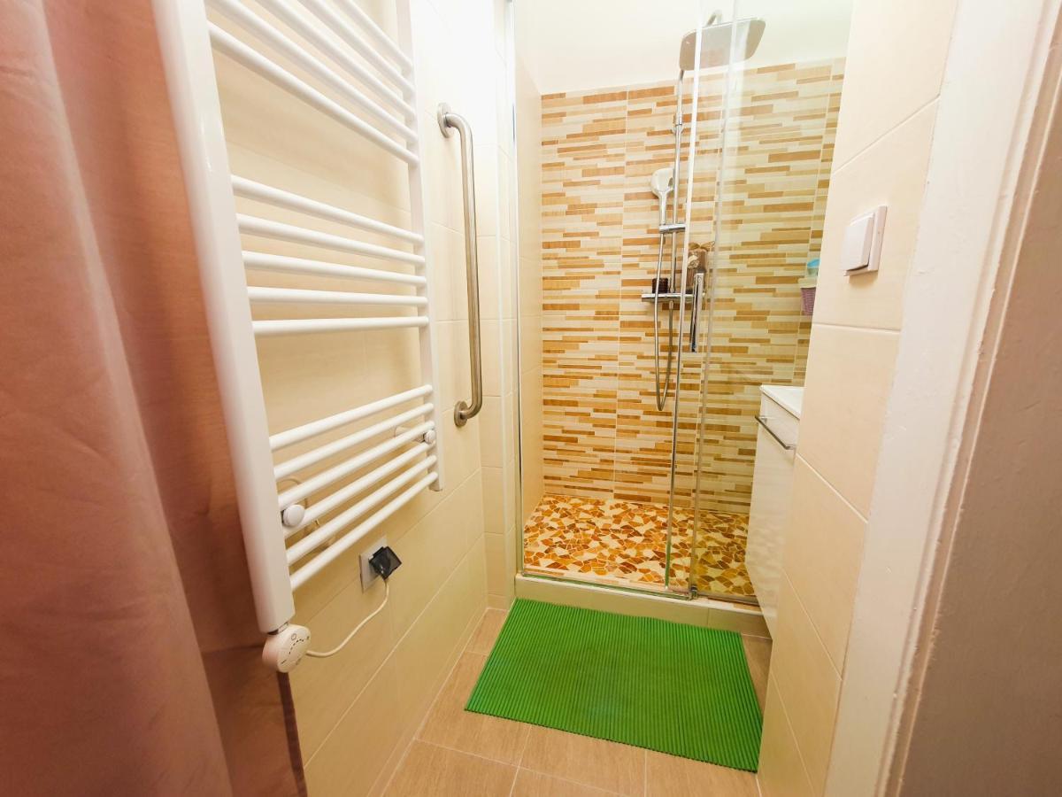 Apartment In The Center Of Prag Exterior foto