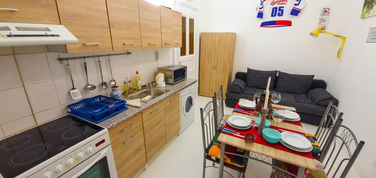 Apartment In The Center Of Prag Exterior foto